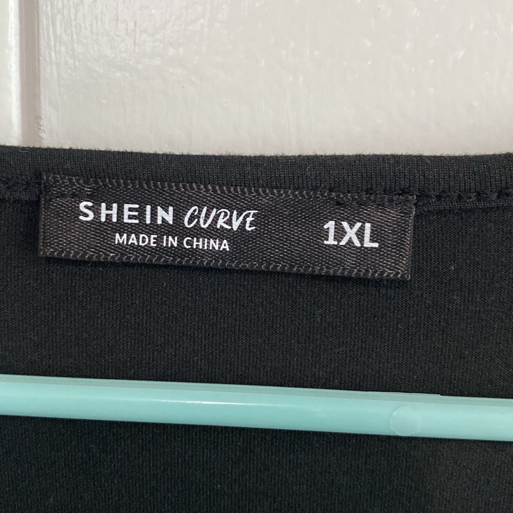 SHEIN CURVE black dress - Picture 3 of 4